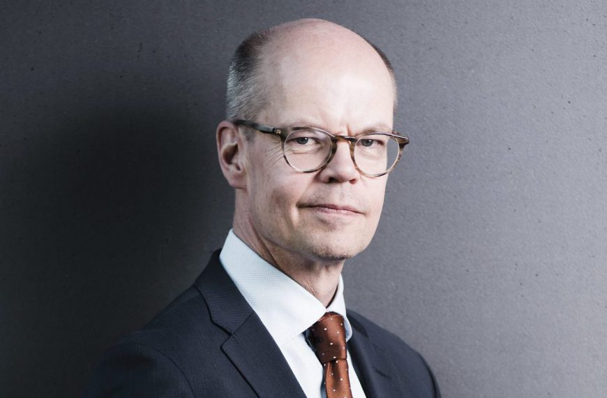 Olli-Pekka Heinonen toma posesión como director general del Bachillerato Internacional