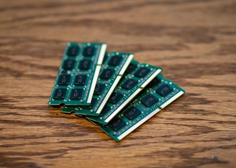 Gartner: envíos mundiales de PC disminuyeron 22,4 % en el tercer trimestre de 2026
