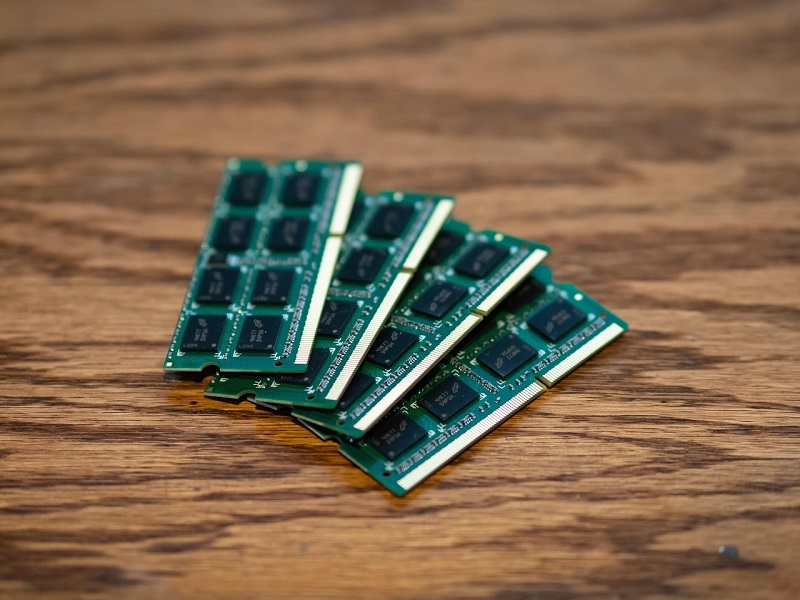 Gartner: envíos mundiales de PC disminuyeron 22,4 % en el tercer trimestre de 2026