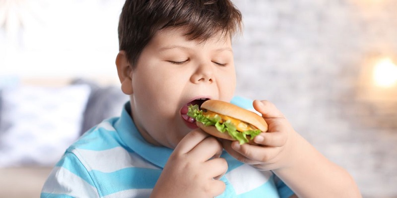 La OMS publica las primeras directrices mundiales sobre obesidad en niños y adolescentes